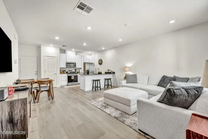 5882 Grand Row, Reno, Nevada 89523, 3 Bedrooms Bedrooms, ,3 BathroomsBathrooms,Residential,Residential,Grand Row,0,260008926