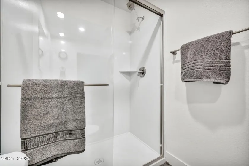 5882 Grand Row, Reno, Nevada 89523, 3 Bedrooms Bedrooms, ,3 BathroomsBathrooms,Residential,Residential,Grand Row,0,260008926