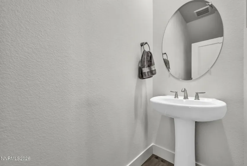5882 Grand Row, Reno, Nevada 89523, 3 Bedrooms Bedrooms, ,3 BathroomsBathrooms,Residential,Residential,Grand Row,0,260008926