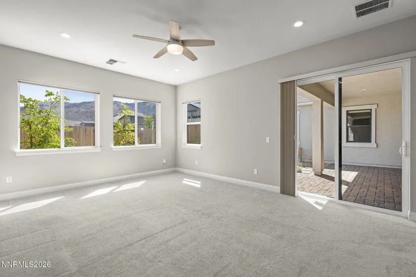 12518 Woods Clover, Reno, Nevada 89521, 2 Bedrooms Bedrooms, ,3 BathroomsBathrooms,Residential,Residential,Woods Clover,0,260008928