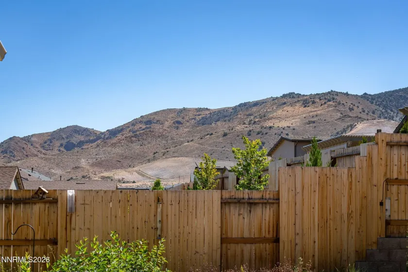 12518 Woods Clover, Reno, Nevada 89521, 2 Bedrooms Bedrooms, ,3 BathroomsBathrooms,Residential,Residential,Woods Clover,0,260008928