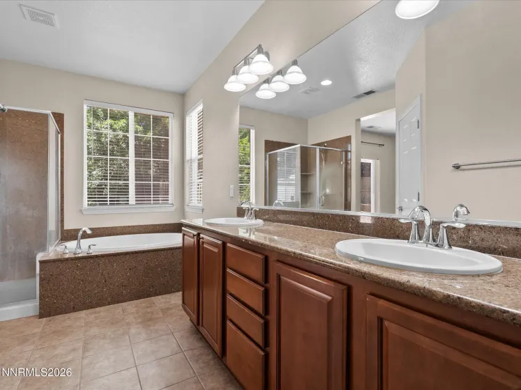 550 Little Sorrel, Reno, Nevada 89521, 4 Bedrooms Bedrooms, ,3 BathroomsBathrooms,Residential,Residential,Little Sorrel,0,260008929