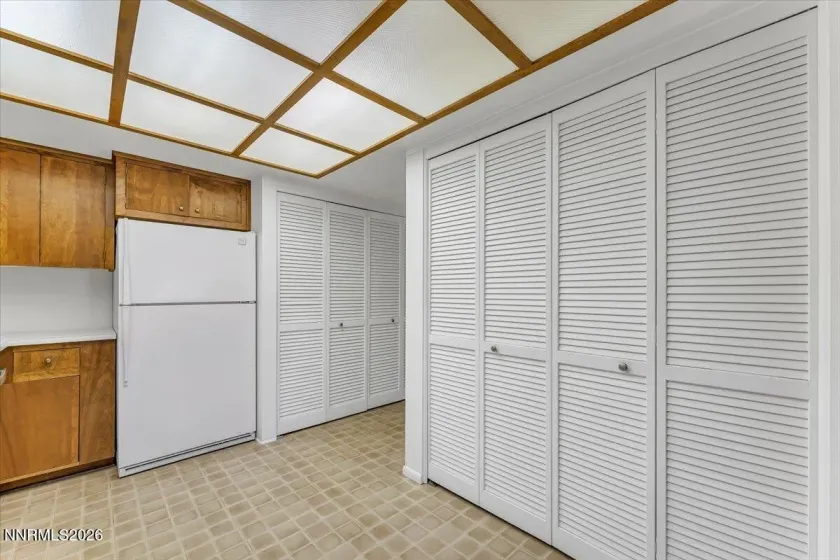 176 Lake Glen Dr, Carson City, Nevada 89703, 2 Bedrooms Bedrooms, ,2 BathroomsBathrooms,Residential,Residential,Lake Glen Dr,0,260008943
