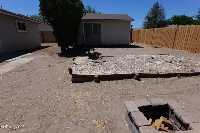 194 6th, Fernley, Nevada 89408, 3 Bedrooms Bedrooms, ,2 BathroomsBathrooms,Residential,Residential,6th,0,260008931