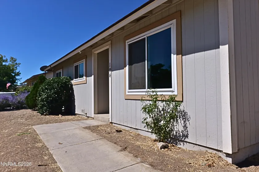 194 6th, Fernley, Nevada 89408, 3 Bedrooms Bedrooms, ,2 BathroomsBathrooms,Residential,Residential,6th,0,260008931