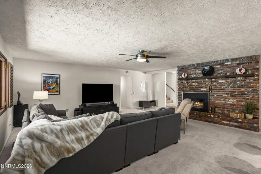 1505 Krupp, Reno, Nevada 89509, 4 Bedrooms Bedrooms, ,3 BathroomsBathrooms,Residential,Residential,Krupp,0,260008932
