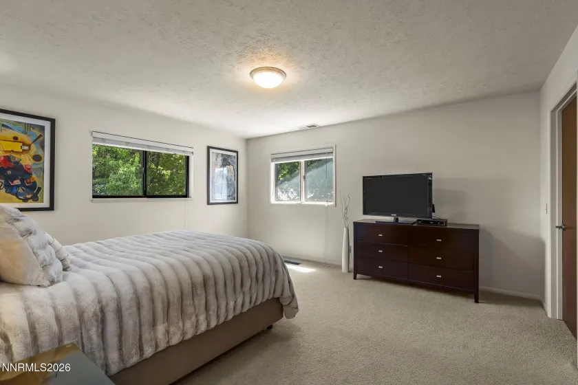 1505 Krupp, Reno, Nevada 89509, 4 Bedrooms Bedrooms, ,3 BathroomsBathrooms,Residential,Residential,Krupp,0,260008932