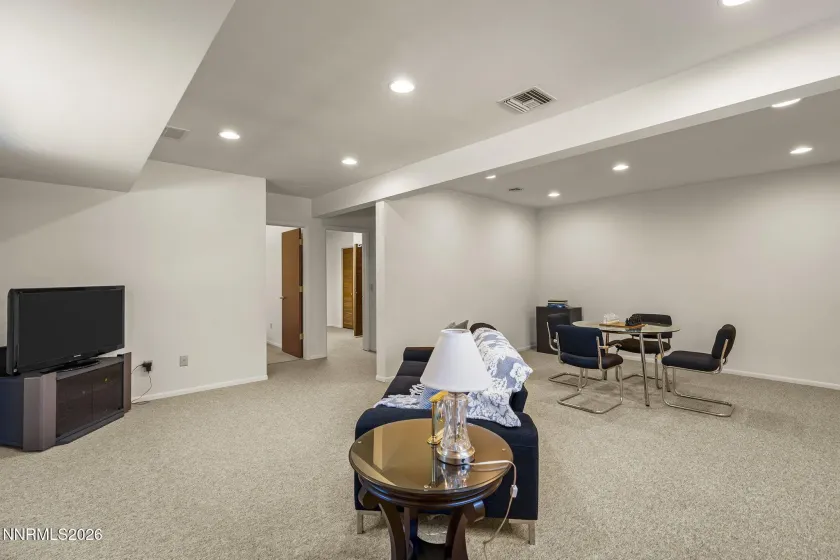 1505 Krupp, Reno, Nevada 89509, 4 Bedrooms Bedrooms, ,3 BathroomsBathrooms,Residential,Residential,Krupp,0,260008932