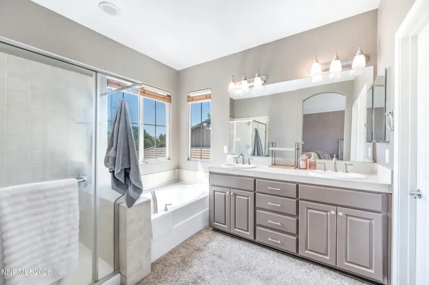 10566 French Meadows, Reno, Nevada 89521, 5 Bedrooms Bedrooms, ,3 BathroomsBathrooms,Residential,Residential,French Meadows,0,260008934