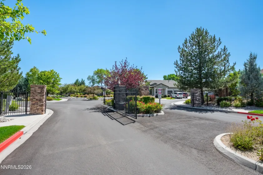 10566 French Meadows, Reno, Nevada 89521, 5 Bedrooms Bedrooms, ,3 BathroomsBathrooms,Residential,Residential,French Meadows,0,260008934
