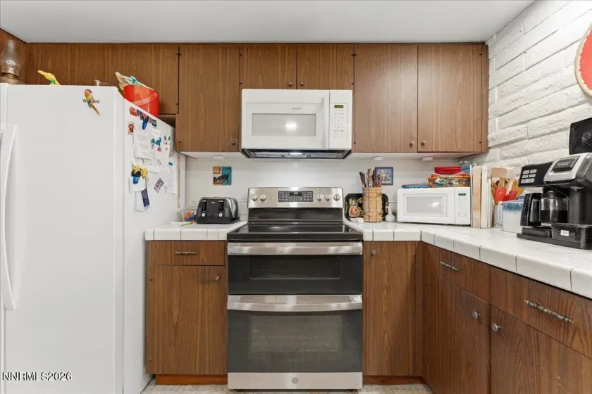 1200 Riverside, Reno, Nevada 89503, 2 Bedrooms Bedrooms, ,2 BathroomsBathrooms,Residential,Residential,Riverside,0,260008941