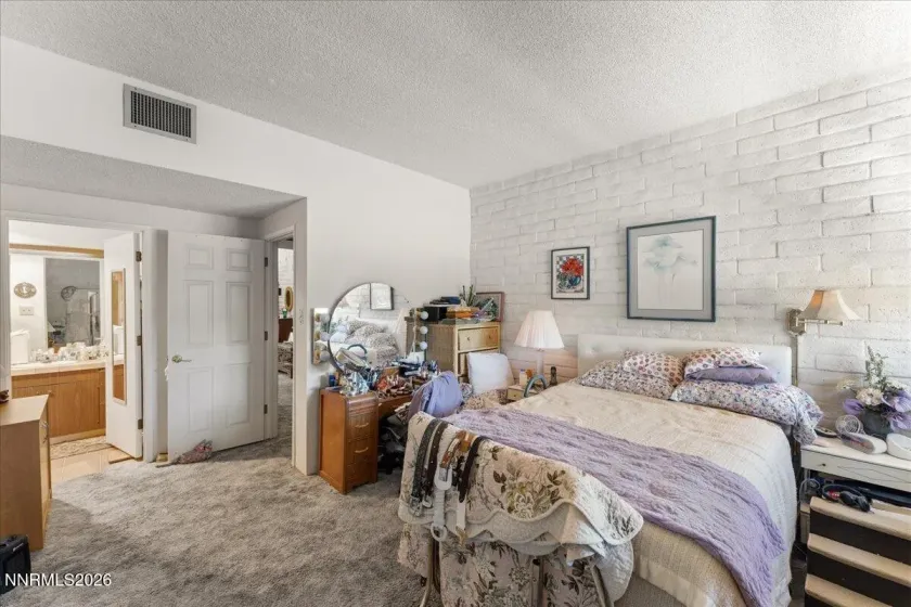 1200 Riverside, Reno, Nevada 89503, 2 Bedrooms Bedrooms, ,2 BathroomsBathrooms,Residential,Residential,Riverside,0,260008941