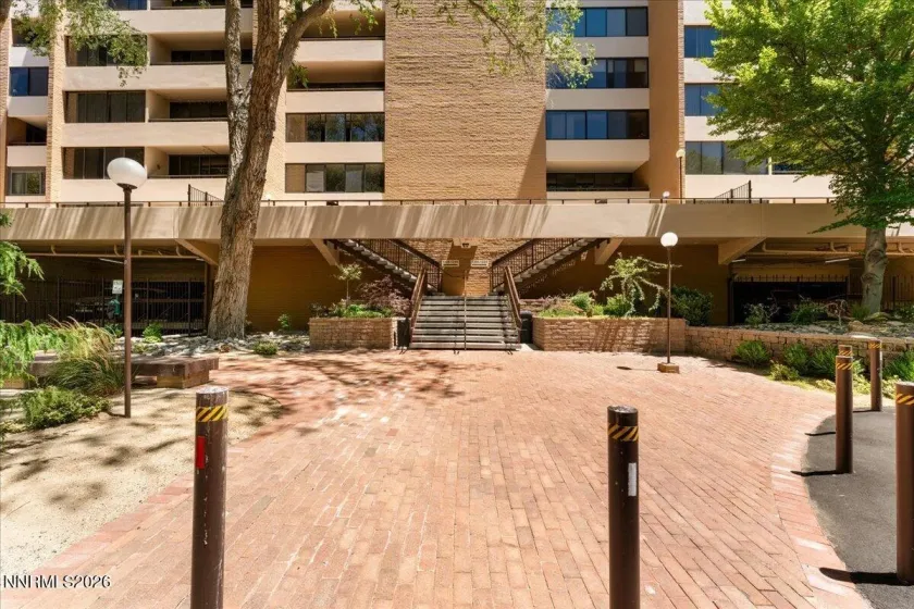 1200 Riverside, Reno, Nevada 89503, 2 Bedrooms Bedrooms, ,2 BathroomsBathrooms,Residential,Residential,Riverside,0,260008941