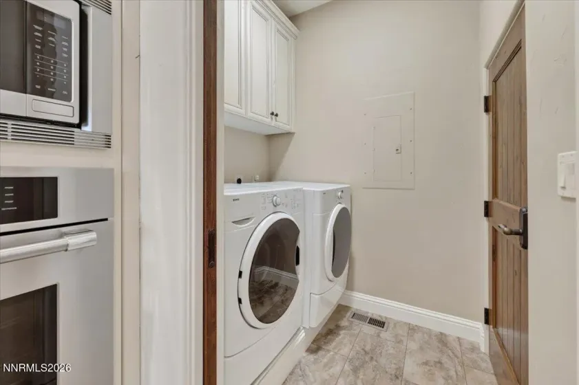 6340 Fleur, Reno, Nevada 89511, 3 Bedrooms Bedrooms, ,3 BathroomsBathrooms,Residential,Residential,Fleur,0,260008937