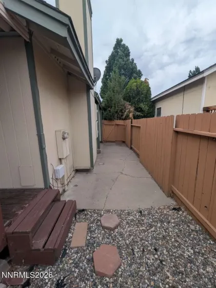 4335 Perro, Reno, Nevada 89502, 2 Bedrooms Bedrooms, ,2 BathroomsBathrooms,Residential,Residential,Perro,0,260008939