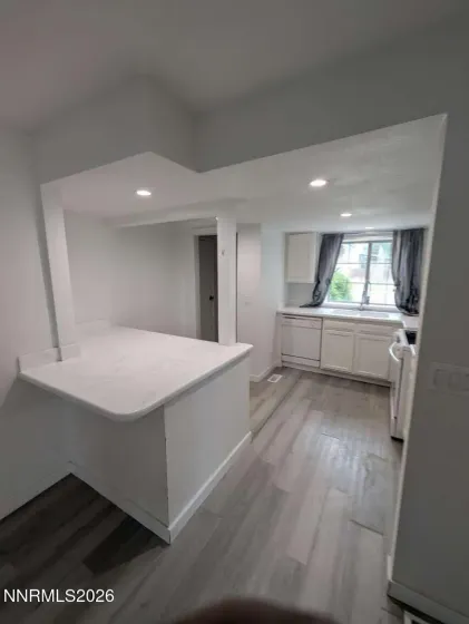4335 Perro, Reno, Nevada 89502, 2 Bedrooms Bedrooms, ,2 BathroomsBathrooms,Residential,Residential,Perro,0,260008939