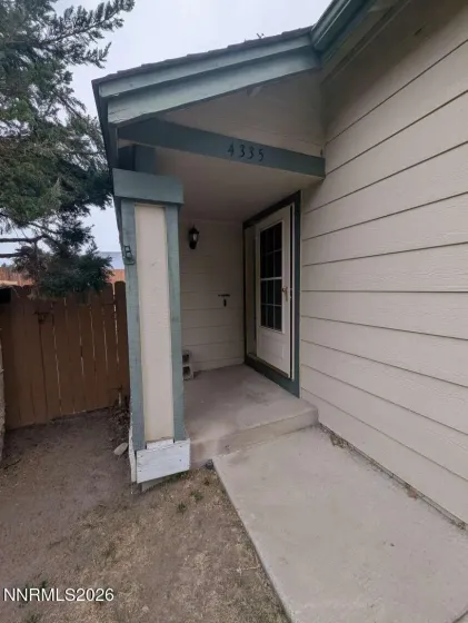 4335 Perro, Reno, Nevada 89502, 2 Bedrooms Bedrooms, ,2 BathroomsBathrooms,Residential,Residential,Perro,0,260008939
