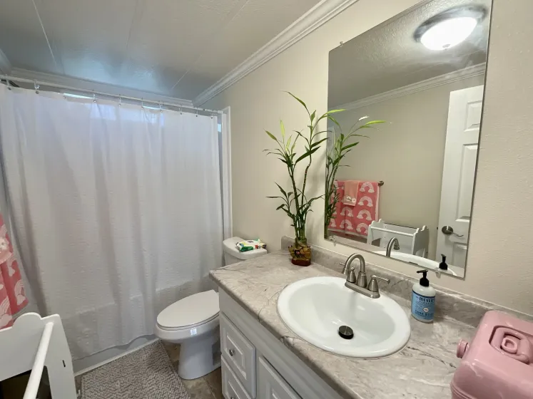 32 Cabernet Parkway, Reno, Nevada 89512, 3 Bedrooms Bedrooms, 12 Rooms Rooms,2 BathroomsBathrooms,Manufactured,Residential,Cabernet,0,260008954