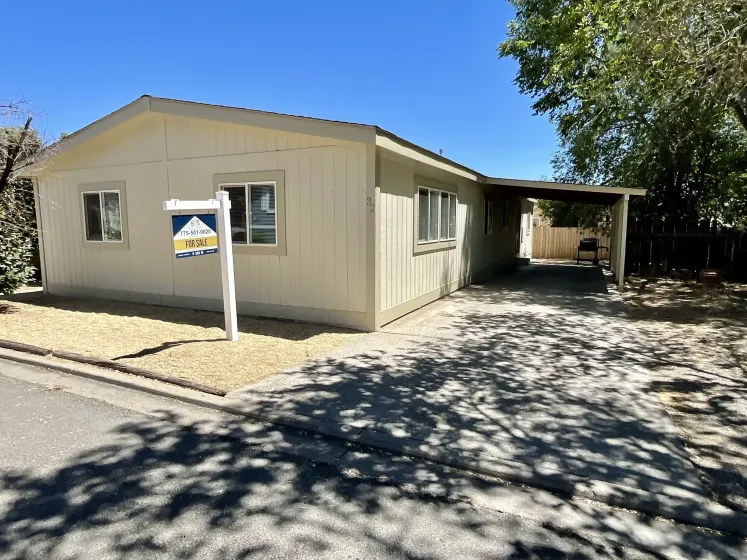 32 Cabernet Parkway, Reno, Nevada 89512, 3 Bedrooms Bedrooms, 12 Rooms Rooms,2 BathroomsBathrooms,Manufactured,Residential,Cabernet,0,260008954