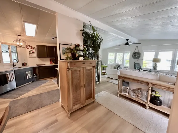 113 Hayes Circle, Reno, Nevada 89511, 2 Bedrooms Bedrooms, 10 Rooms Rooms,2 BathroomsBathrooms,Manufactured,Residential,Hayes,0,260008955