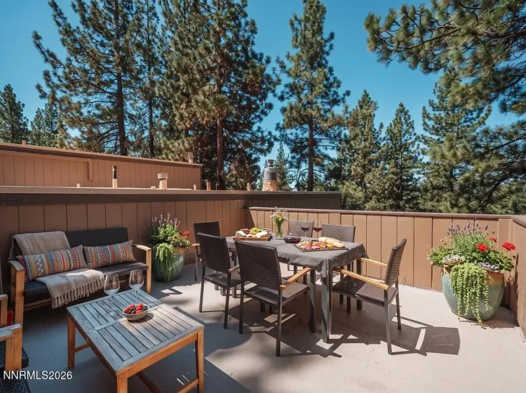 233 Clubhouse, Stateline, Nevada 89449, 3 Bedrooms Bedrooms, ,4 BathroomsBathrooms,Residential,Residential,Clubhouse,0,260008956