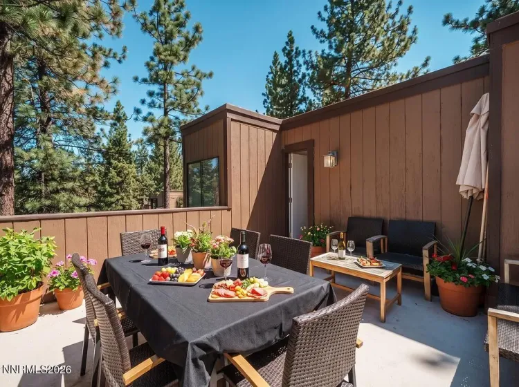 233 Clubhouse, Stateline, Nevada 89449, 3 Bedrooms Bedrooms, ,4 BathroomsBathrooms,Residential,Residential,Clubhouse,0,260008956