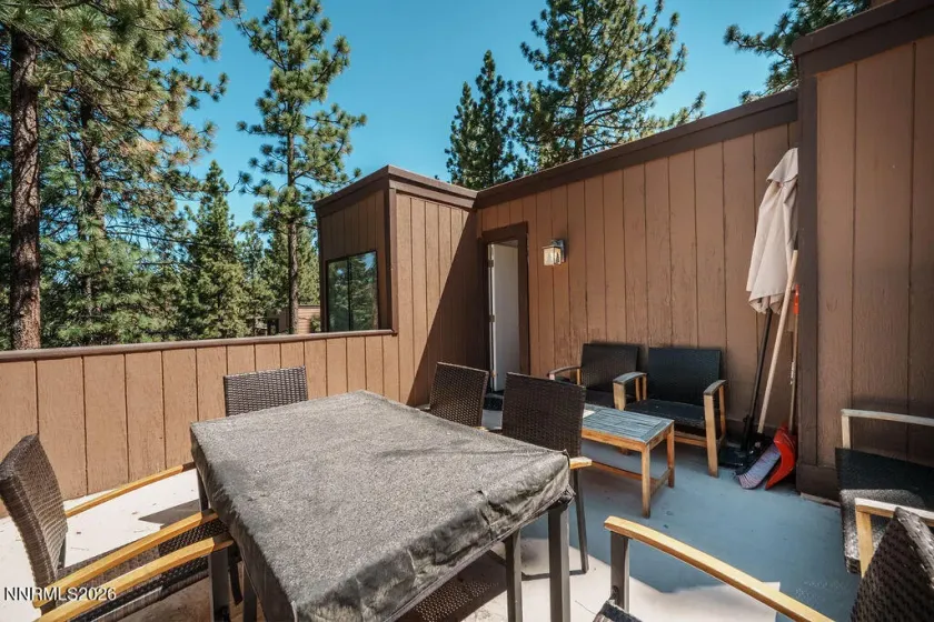 233 Clubhouse, Stateline, Nevada 89449, 3 Bedrooms Bedrooms, ,4 BathroomsBathrooms,Residential,Residential,Clubhouse,0,260008956