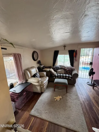 824 Rock, Sparks, Nevada 89431, 2 Bedrooms Bedrooms, ,1 BathroomBathrooms,Residential,Residential,Rock,0,260008963