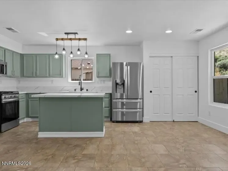 7390 Silver Dawn, Reno, Nevada 89506, 4 Bedrooms Bedrooms, ,3 BathroomsBathrooms,Residential,Residential,Silver Dawn,0,260008964