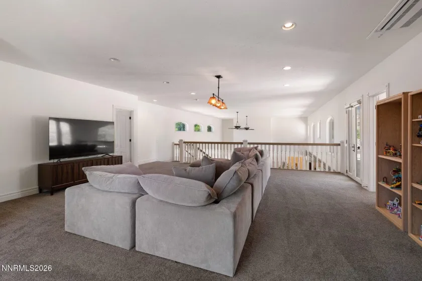 1750 Del Monte, Reno, Nevada 89511, 5 Bedrooms Bedrooms, ,6 BathroomsBathrooms,Residential,Residential,Del Monte,0,260008965