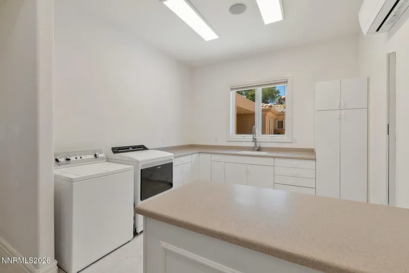 1750 Del Monte, Reno, Nevada 89511, 5 Bedrooms Bedrooms, ,6 BathroomsBathrooms,Residential,Residential,Del Monte,0,260008965