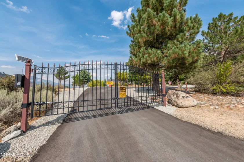 8045 List Country, Washoe Valley, Nevada 89704, 3 Bedrooms Bedrooms, ,3 BathroomsBathrooms,Residential,Residential,List Country,0,250055672
