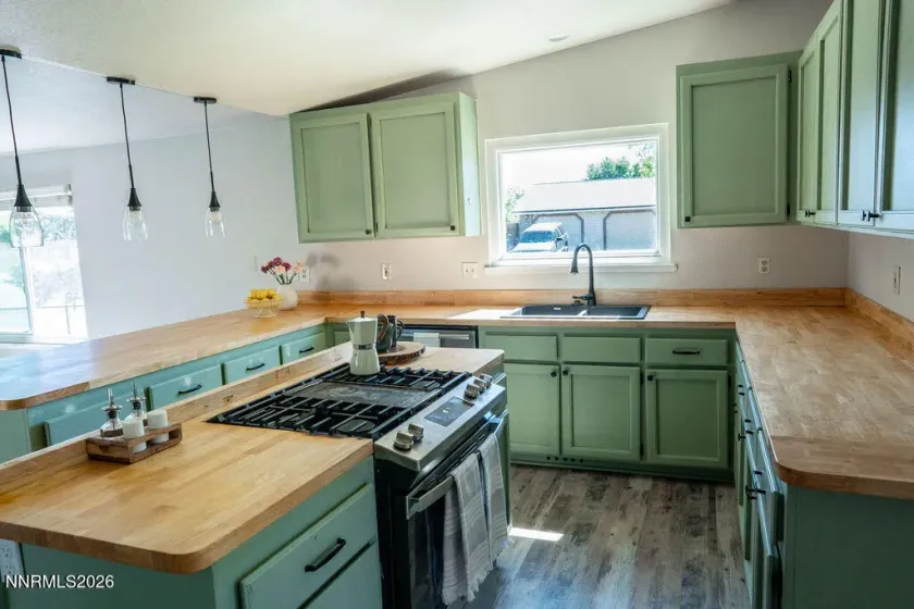 1192 Slide Mountain, Carson City, Nevada 89706, 3 Bedrooms Bedrooms, ,2 BathroomsBathrooms,Residential,Residential,Slide Mountain,0,260008966