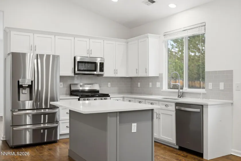 2785 Ashland, Sparks, Nevada 89436, 3 Bedrooms Bedrooms, ,2 BathroomsBathrooms,Residential,Residential,Ashland,0,260008972