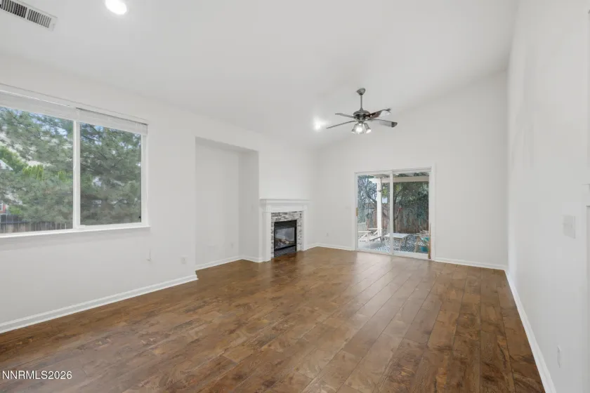 2785 Ashland, Sparks, Nevada 89436, 3 Bedrooms Bedrooms, ,2 BathroomsBathrooms,Residential,Residential,Ashland,0,260008972