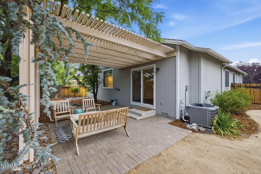 2785 Ashland, Sparks, Nevada 89436, 3 Bedrooms Bedrooms, ,2 BathroomsBathrooms,Residential,Residential,Ashland,0,260008972