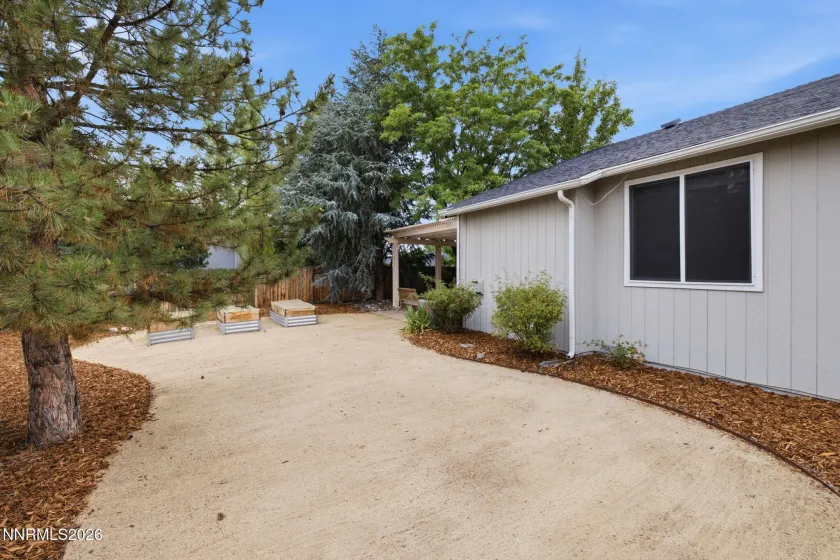 2785 Ashland, Sparks, Nevada 89436, 3 Bedrooms Bedrooms, ,2 BathroomsBathrooms,Residential,Residential,Ashland,0,260008972