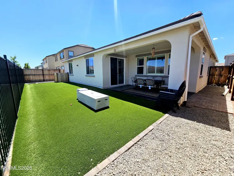 6388 Red Stable, Sparks, Nevada 89436, 4 Bedrooms Bedrooms, ,3 BathroomsBathrooms,Residential,Residential,Red Stable,0,260008985