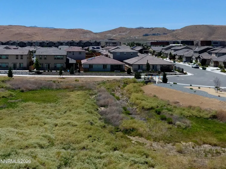 6388 Red Stable, Sparks, Nevada 89436, 4 Bedrooms Bedrooms, ,3 BathroomsBathrooms,Residential,Residential,Red Stable,0,260008985