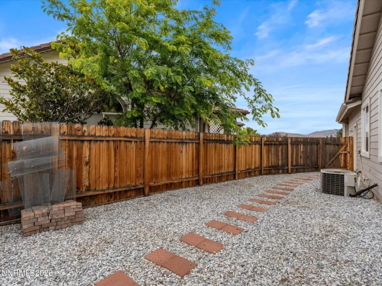 102 Sussex, Carson City, Nevada 89703, 3 Bedrooms Bedrooms, ,2 BathroomsBathrooms,Residential,Residential,Sussex,0,260008987