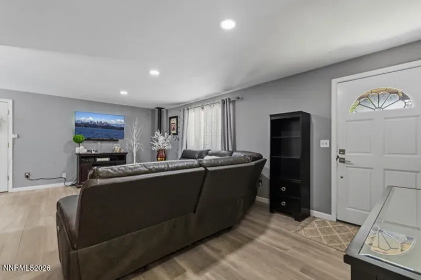 1289 Franklin, Gardnerville, Nevada 89460, 2 Bedrooms Bedrooms, ,1 BathroomBathrooms,Residential,Residential,Franklin,0,260008426