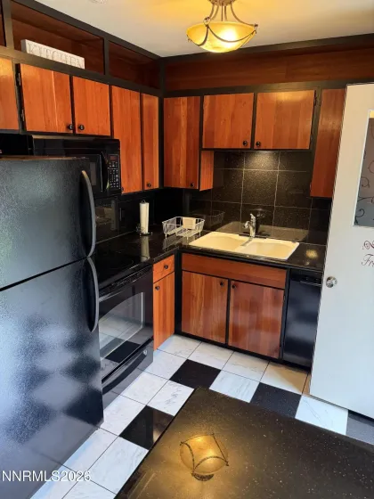 1940 4th, Sparks, Nevada 89431, 2 Bedrooms Bedrooms, ,1 BathroomBathrooms,Residential,Residential,4th,0,260008999