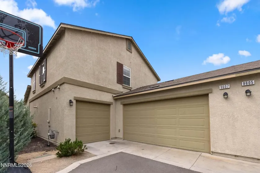 9607 Nautical Mile, Reno, Nevada 89506, 4 Bedrooms Bedrooms, ,3 BathroomsBathrooms,Residential,Residential,Nautical Mile,0,260009008