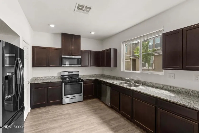 9607 Nautical Mile, Reno, Nevada 89506, 4 Bedrooms Bedrooms, ,3 BathroomsBathrooms,Residential,Residential,Nautical Mile,0,260009008