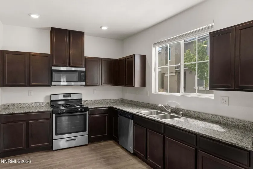 9607 Nautical Mile, Reno, Nevada 89506, 4 Bedrooms Bedrooms, ,3 BathroomsBathrooms,Residential,Residential,Nautical Mile,0,260009008