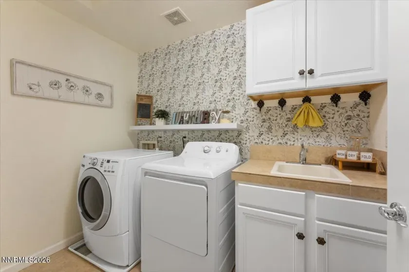 1860 Braemore, Reno, Nevada 89521, 3 Bedrooms Bedrooms, ,3 BathroomsBathrooms,Residential,Residential,Braemore,0,260009010