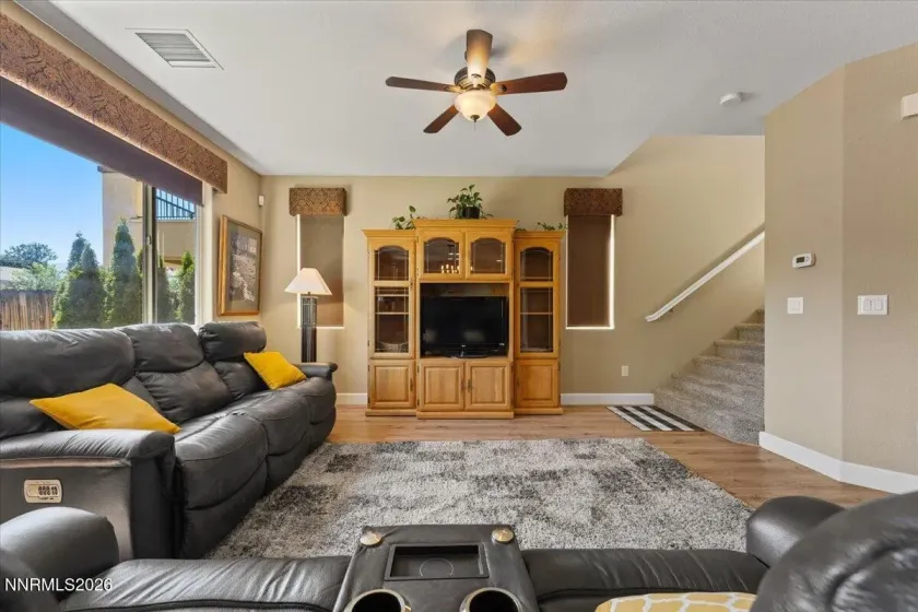 1860 Braemore, Reno, Nevada 89521, 3 Bedrooms Bedrooms, ,3 BathroomsBathrooms,Residential,Residential,Braemore,0,260009010