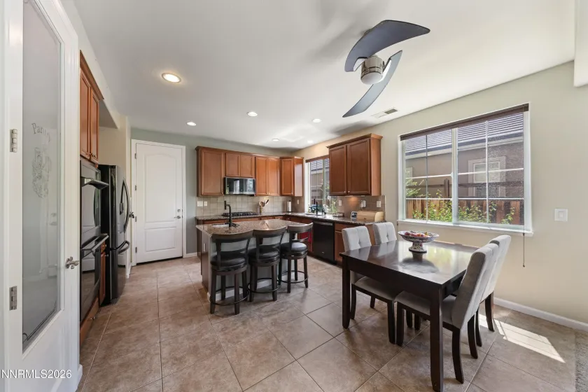 6679 Quantum, Sparks, Nevada 89436, 4 Bedrooms Bedrooms, ,3 BathroomsBathrooms,Residential,Residential,Quantum,0,260009014