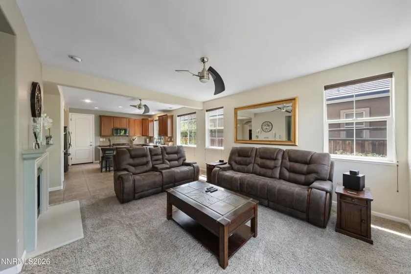 6679 Quantum, Sparks, Nevada 89436, 4 Bedrooms Bedrooms, ,3 BathroomsBathrooms,Residential,Residential,Quantum,0,260009014