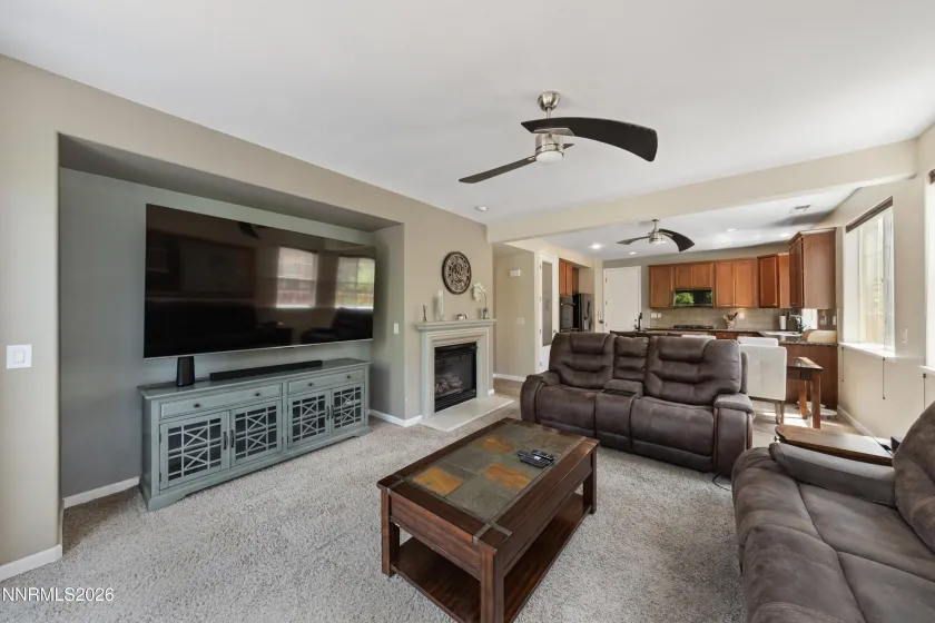 6679 Quantum, Sparks, Nevada 89436, 4 Bedrooms Bedrooms, ,3 BathroomsBathrooms,Residential,Residential,Quantum,0,260009014